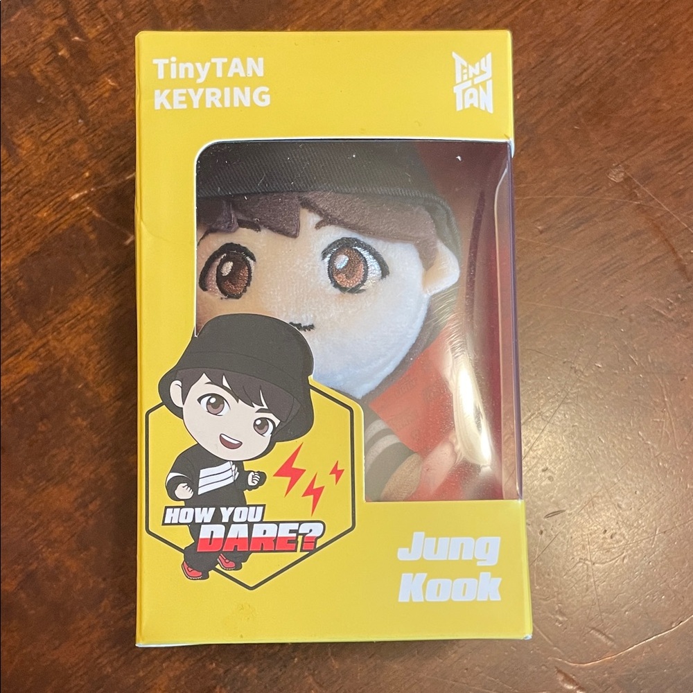 Jung Kook Keyring - Yellow and Brown